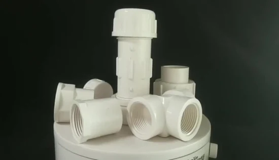 Heißverkaufte Sch80-PVC-Rohrverbindungsstücke, hergestellt in China